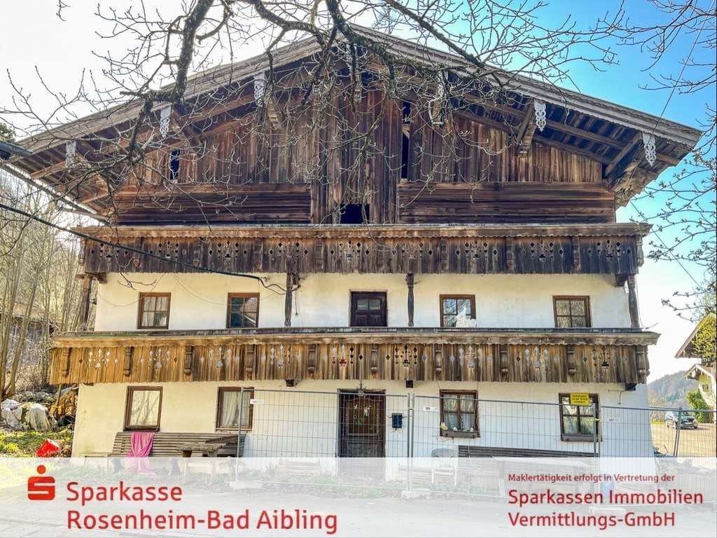 Immobilie in Samerberg - Hofanwesen zum Leben erwecken! - Bild 1