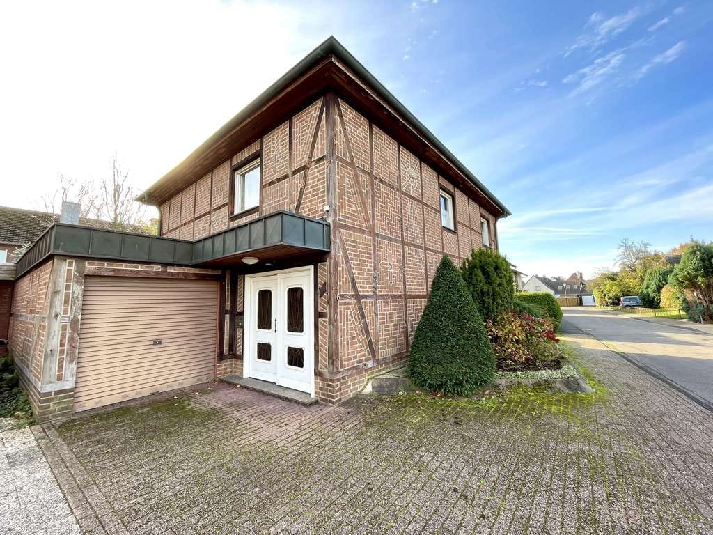 Immobilie in Heiden - Unikat für Individualisten: Freistehendes Fachwerkhaus in schöner Lage von Heiden! - Bild 1