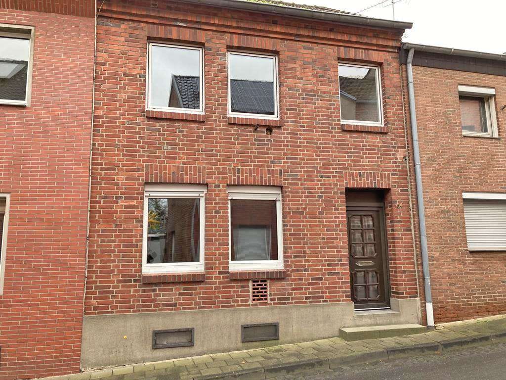 Immobilie in Linnich - 2 Häuser ( Altbau ) und eine ca. 300 qm große Halle in 52441 Linnich Boslar - Bild 1