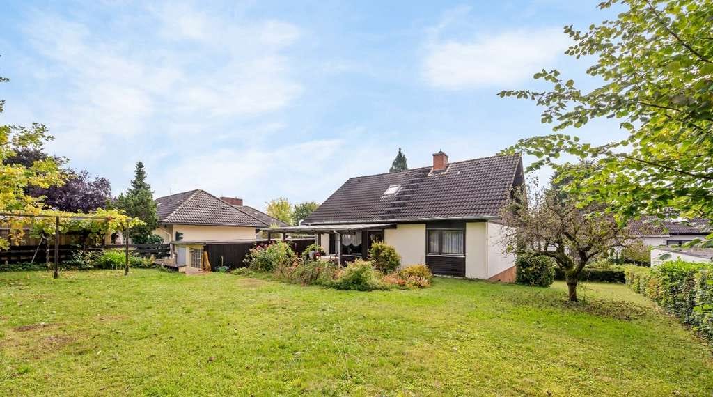 Immobilie in Zornheim - TOP-Lage | Charmantes Einfamilienhaus mit großem Garten - Bild 0