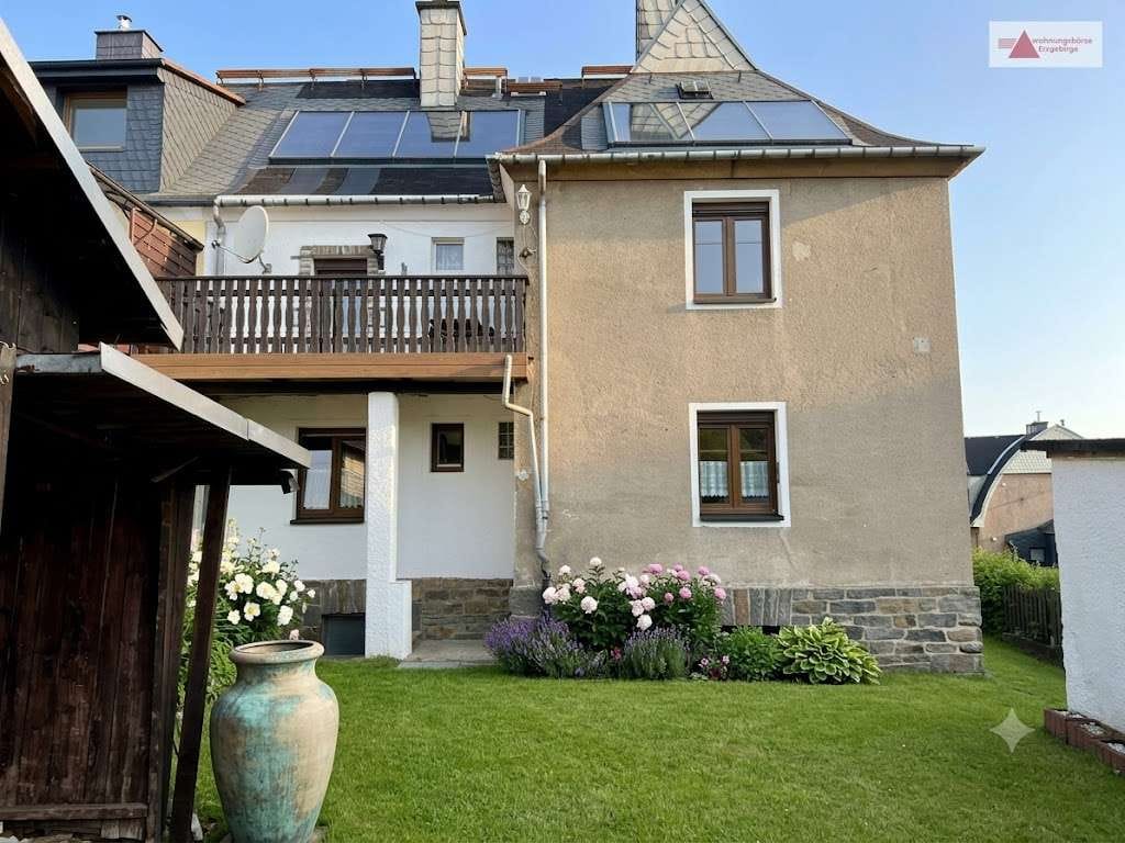 Immobilie in Annaberg-Buchholz - Platz für die Familie mit Pöhlbergblick: Doppelhaushälfte mit Garten & Garage in Annaberg-Buchholz - Bild 1