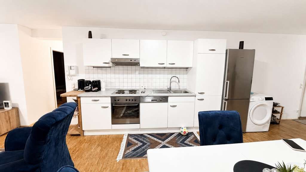 Immobilie in Regensburg - Vermietete 2-Zimmer-Wohnung mit Innenhofterrasse in bester Regensburger Altstadtlage - Bild 3