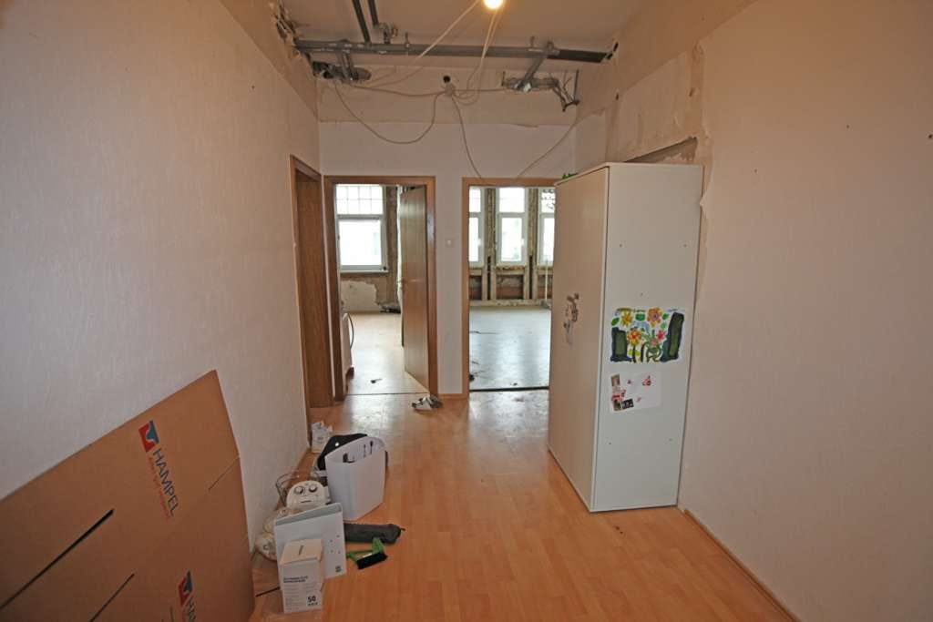 Immobilie in Remscheid - Sanierer aufgepasst! Freistehendes und teilsaniertes 1-3-Familienhaus in Remscheid - Bild 3