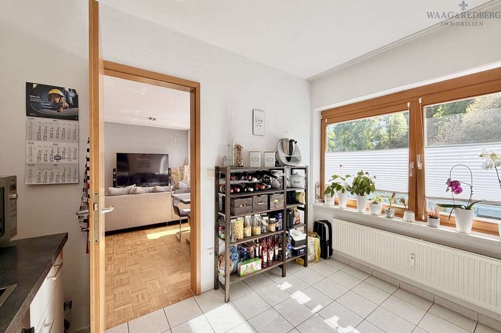 Immobilie in Tegernheim - Helle 2-Zimmer-Wohnung mit großer Terrasse & ruhiger Lage! - Bild 2