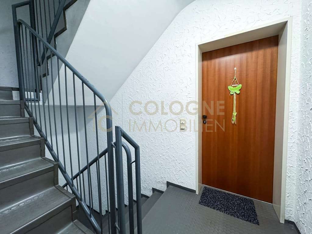 Immobilie in Frechen - LICHTDURCHFLUTETE 1-ZIMMERWOHNUNG MIT SONNENTERRASSE IN FRECHEN BEI KÖLN - Bild 4