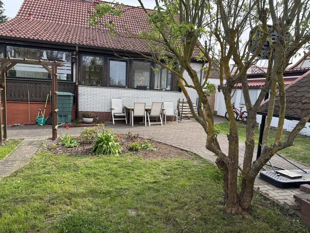 Immobilie in Sangerhausen - Einfamilienhaus mit Doppelgarage in bester Lage von Sangerhausen - Bild 4