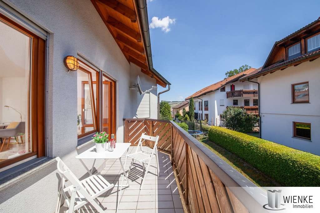 Immobilie in Wutöschingen - 1 Zimmer Eigentumswohnung mit Balkon und Tiefgaragenstellplatz - Bild 0