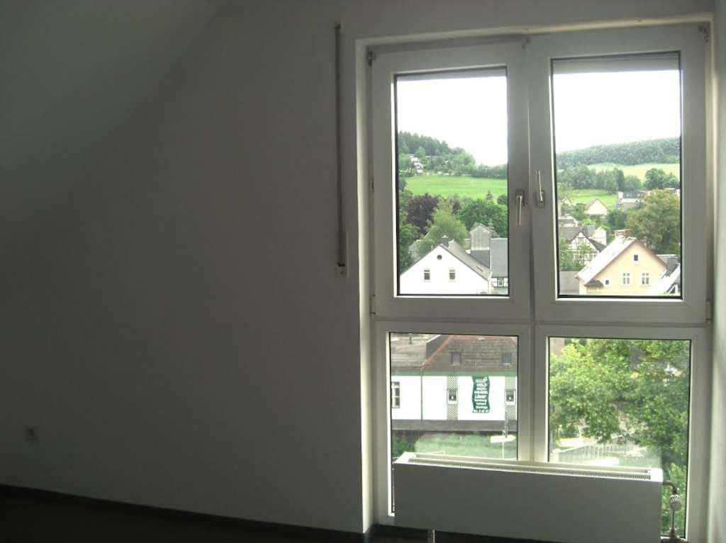 Immobilie in Thalheim/Erzgebirge - Vermietete 4-Zimmer-Eigentumswohnung mit TG-Stellplatz - Bild 3