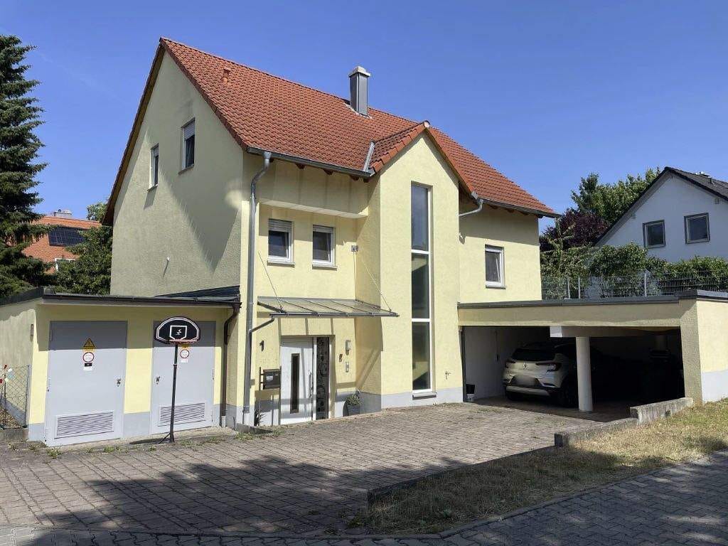Immobilie in Bad Windsheim - Attraktives Einfamilienhaus in Bestlage von Bad Windsheim! - Bild 0