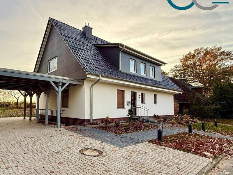 Immobilie in Stöckse - Modernes und kernsaniertes Einfamilienhaus /tolles großes Grundstück und großer Garten/Carportanlage - Bild 0