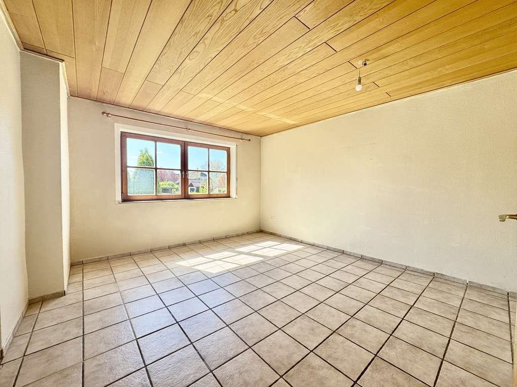 Immobilie in Weißenbrunn - Tolles Wohnhaus mit traumhaft großen Garten in Weißenbrunn OT - Bild 3