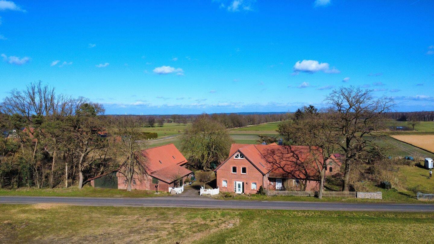 Immobilie in Uchte - Resthof mit Ferienwohnung in Uchte OT Woltringhausen - Bild 0