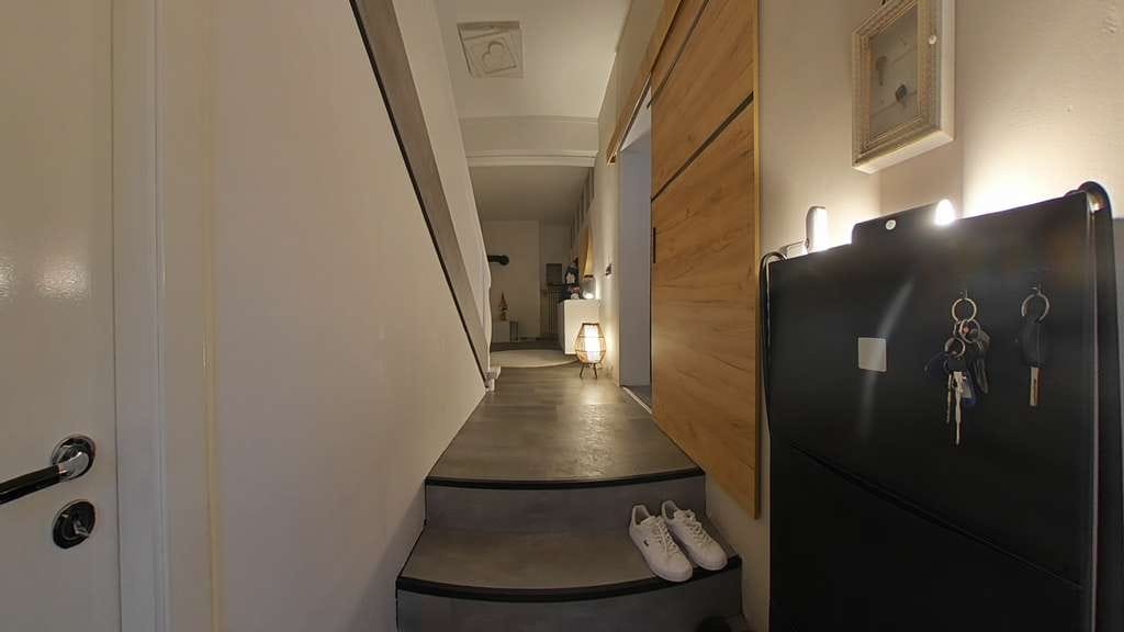 Immobilie in Konz - Großes Einfamilienhaus mit Kamin, Balkon & Top-Lage in Konz - Bild 2