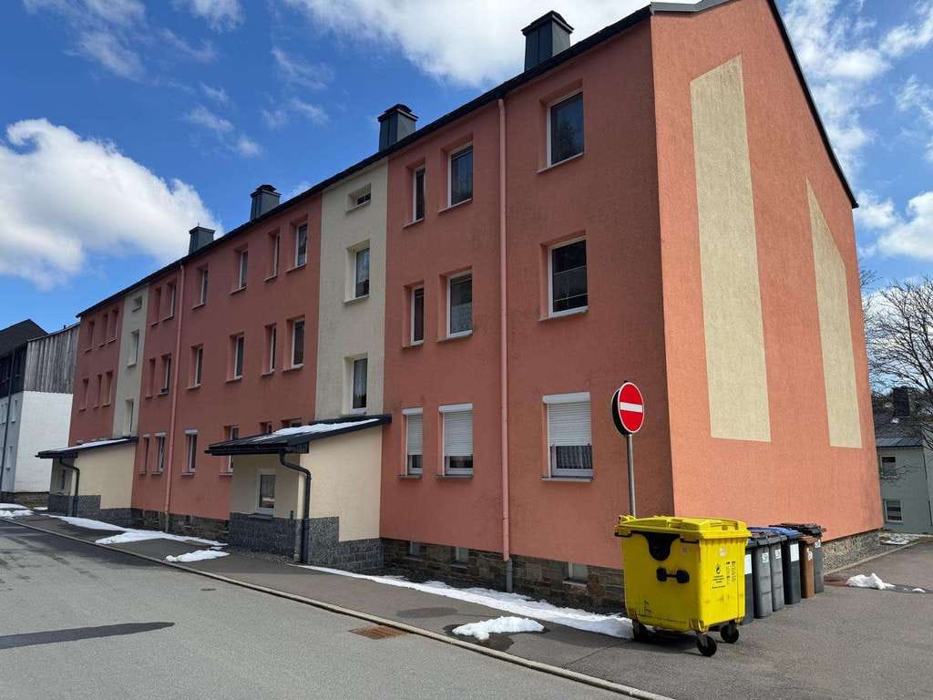 Immobilie in Oberwiesenthal - 4-Raum Wohnung mit toller Aussicht und Kachelofen im Oberwiesenthal! - Bild 4