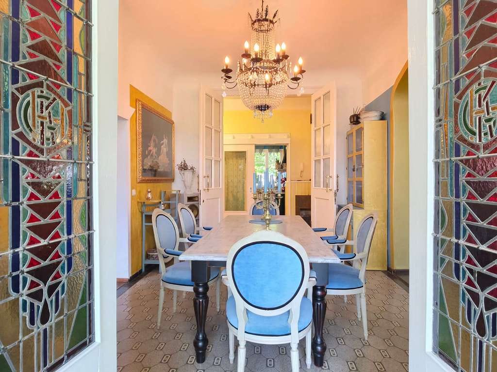 Immobilie in Wilhelmsthal - Märchenhaft schöne Villa im Frankenwald auf 5.131 m². Am Waldrand, einfach ein Traum! - Bild 4