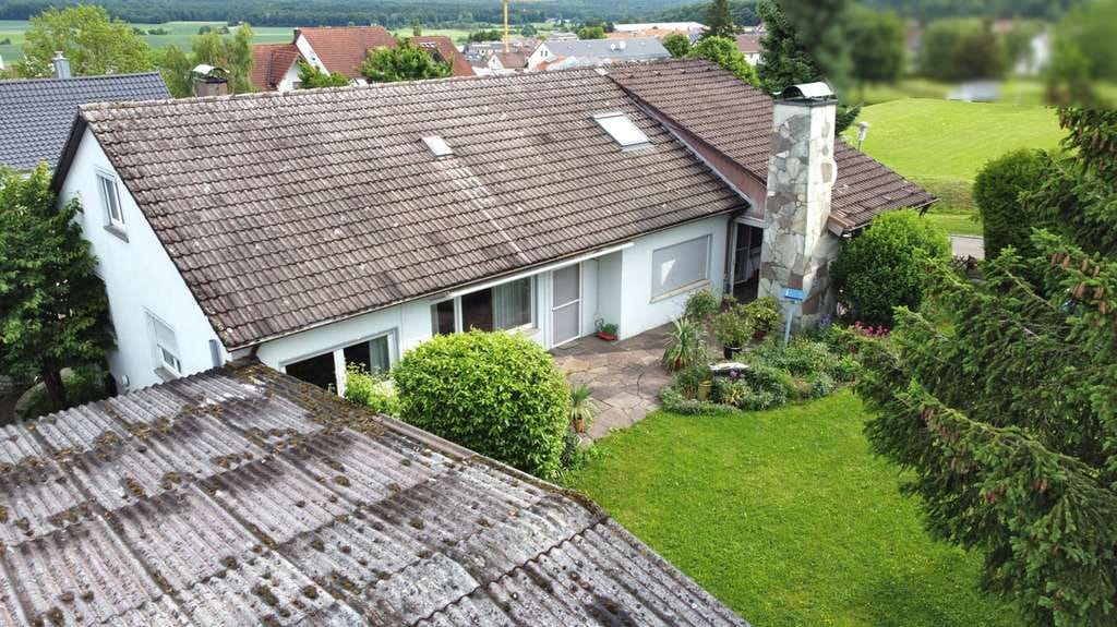 Immobilie in Gerstetten - Einfamilienhaus, das mehr bietet als reines Wohnen – maximaler Komfort auf einer Ebene - Bild 0