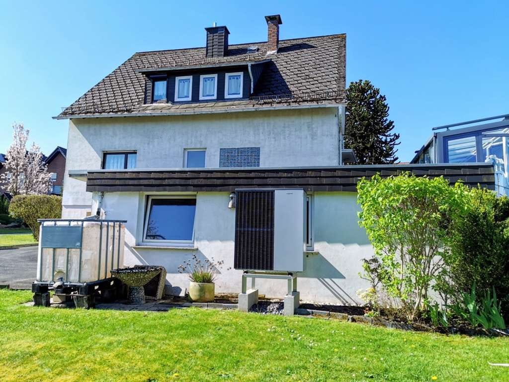 Immobilie in Elkenroth - Gepflegtes Einfamilienhaus in Elkenroth mit umweltfreundlicher Wärmeerzeugung! - Bild 3