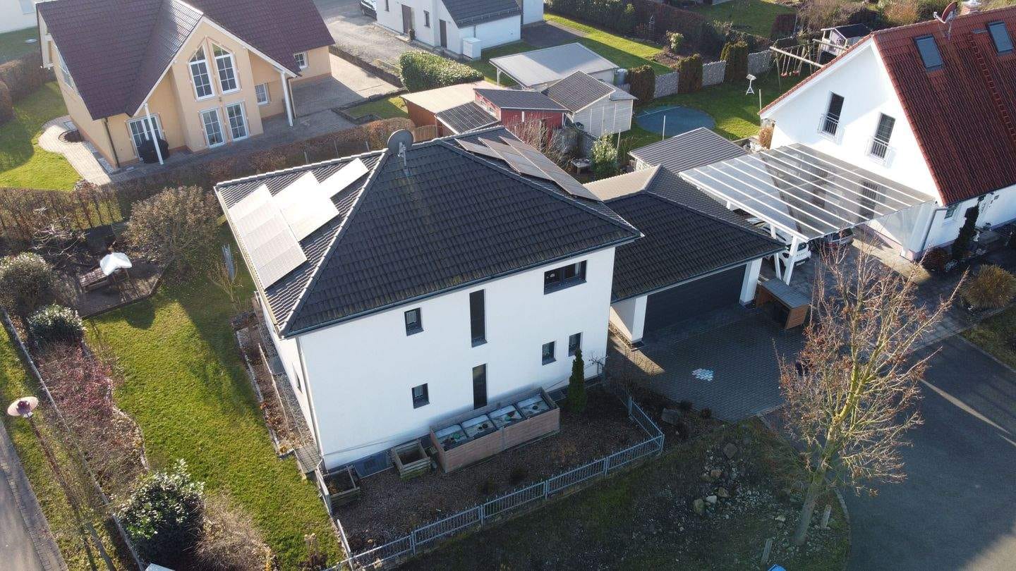 Immobilie in Willanzheim - Wohlfühlhaus mit hervorragender Energiebilanz in ruhiger Lage von Willanzheim - Bild 0