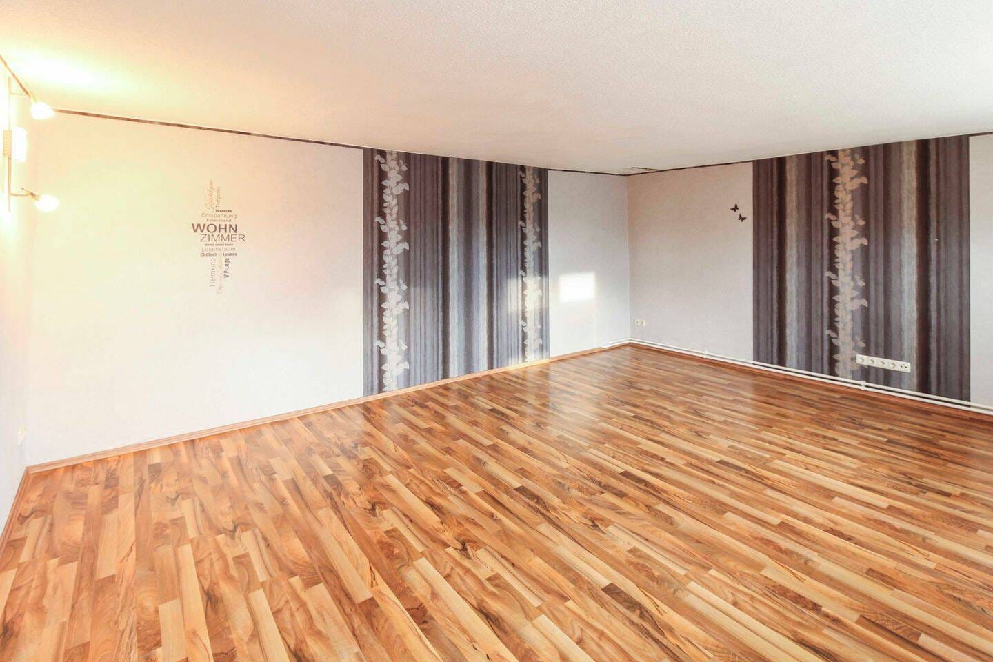 Immobilie in Süderholz - Perfekt für Tierhaltung: Zwei-Seitenhof mit Selbstversorgerbereich, Einliegerwohnung und viel Land - Bild 3