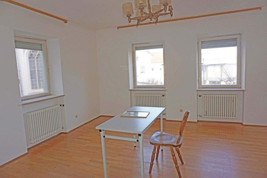 Immobilie in Neuötting - Wohnhaus für Liebhaber älterer Häuser - Bild 4
