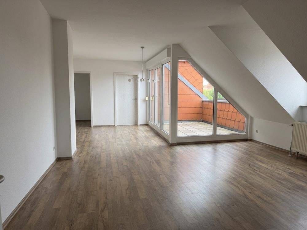 Immobilie in Borna - 4 Zimmerwohnung mit Balkon im Stadtzentrum / z. Zt. vermietet - Bild 1