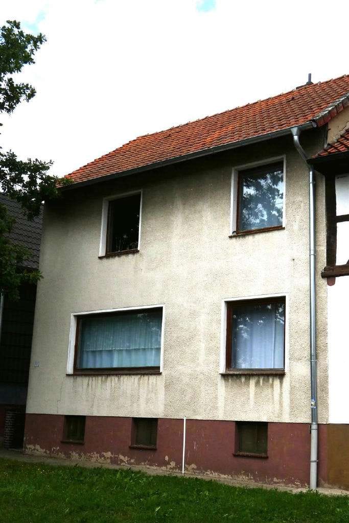 Immobilie in Schladen-Werla - Doppelhaushälfte mitten in Werlaburgdorf gelegen - Bild 1