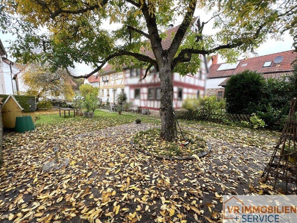 Immobilie in Oberelsbach - Vergangenheit bewahren und Zukunft genießen! Wohnhaus mit Scheune und Garten in 97656 Unterelsbach! - Bild 4