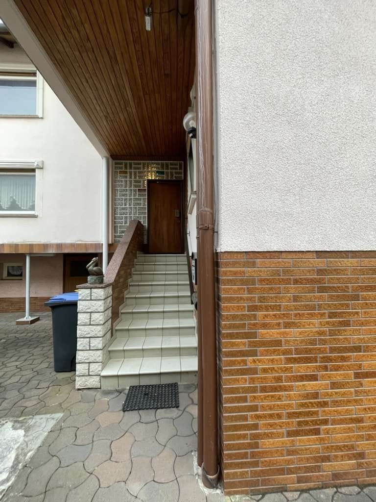 Immobilie in Heringen - Charmantes Einfamilienhaus mit großem Garten, Doppelgarage - Bild 2
