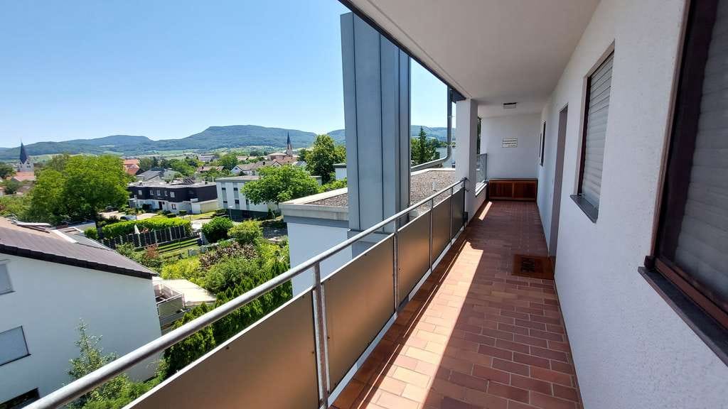 Immobilie in Heiningen - Heiningen: 3-Zimmer-Wohnung mit Penthouse Charakter und Fernsicht - Bild 1