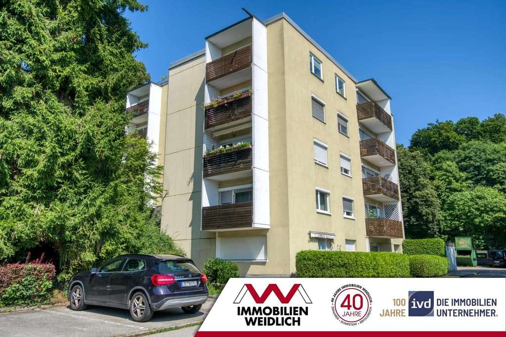 Immobilie in Kirchseeon - Genießen Sie den herrlichen Weitblick aus Ihrem Wohnzimmer! - Bild 0