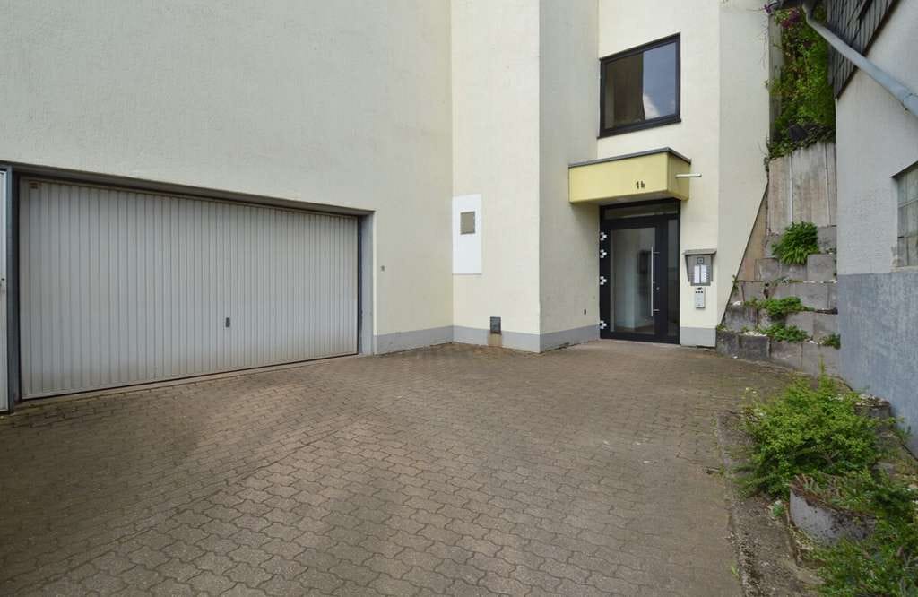 Immobilie in Nalbach - Sonnige 2‑Zimmer‑Wohnung im Herzen von Nalbach – mit Balkon & TG‑Stellplatz - Bild 1