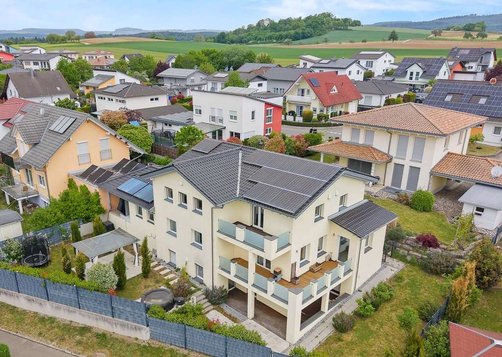 Immobilie in Volkertshausen - Exklusives Familienhaus mit flexiblem Wohnkonzept - Bild 0