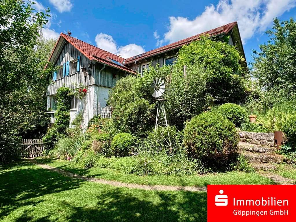 Immobilie in Bad Überkingen - Großzügiges Einfamilienhaus mit liebevoll angelegtem Garten und viel Platz für die Familie!  - Bild 0