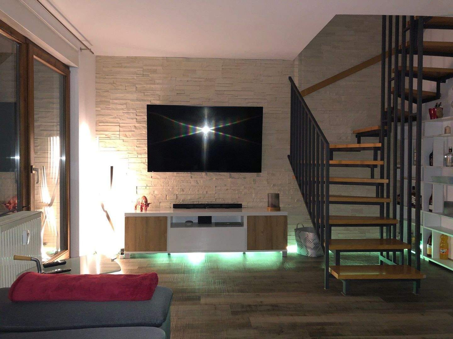 Immobilie in Leinburg - TOP-Maisonette Wohnung mit EBK und überd. Balkon _ PROVISIONSFREI - Bild 0