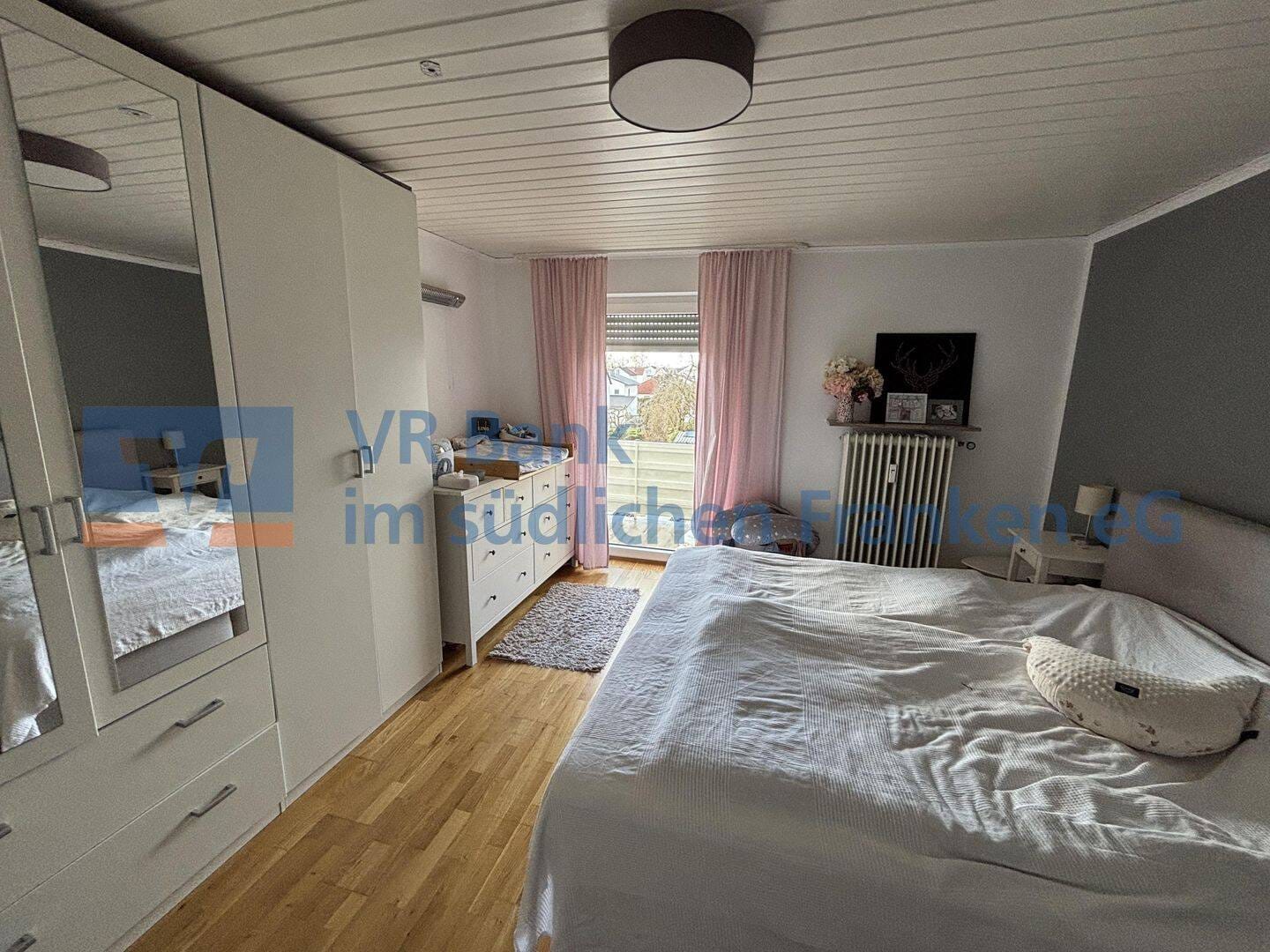 Immobilie in Wassertrüdingen - Renovierte 3-Zimmer-Wohnung zur kurzfristigen Nutzung - Bild 3