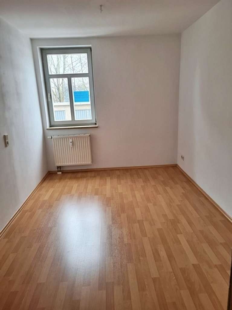 Immobilie in Heinsdorfergrund - Helle 2-Raum-Wohnung mit Einbauküche - Bild 2