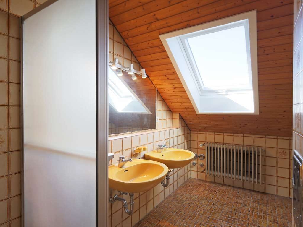 Immobilie in Nufringen - Großzügiges Haus mit viel Platz und schönem Garten in Nufringen - Bild 4