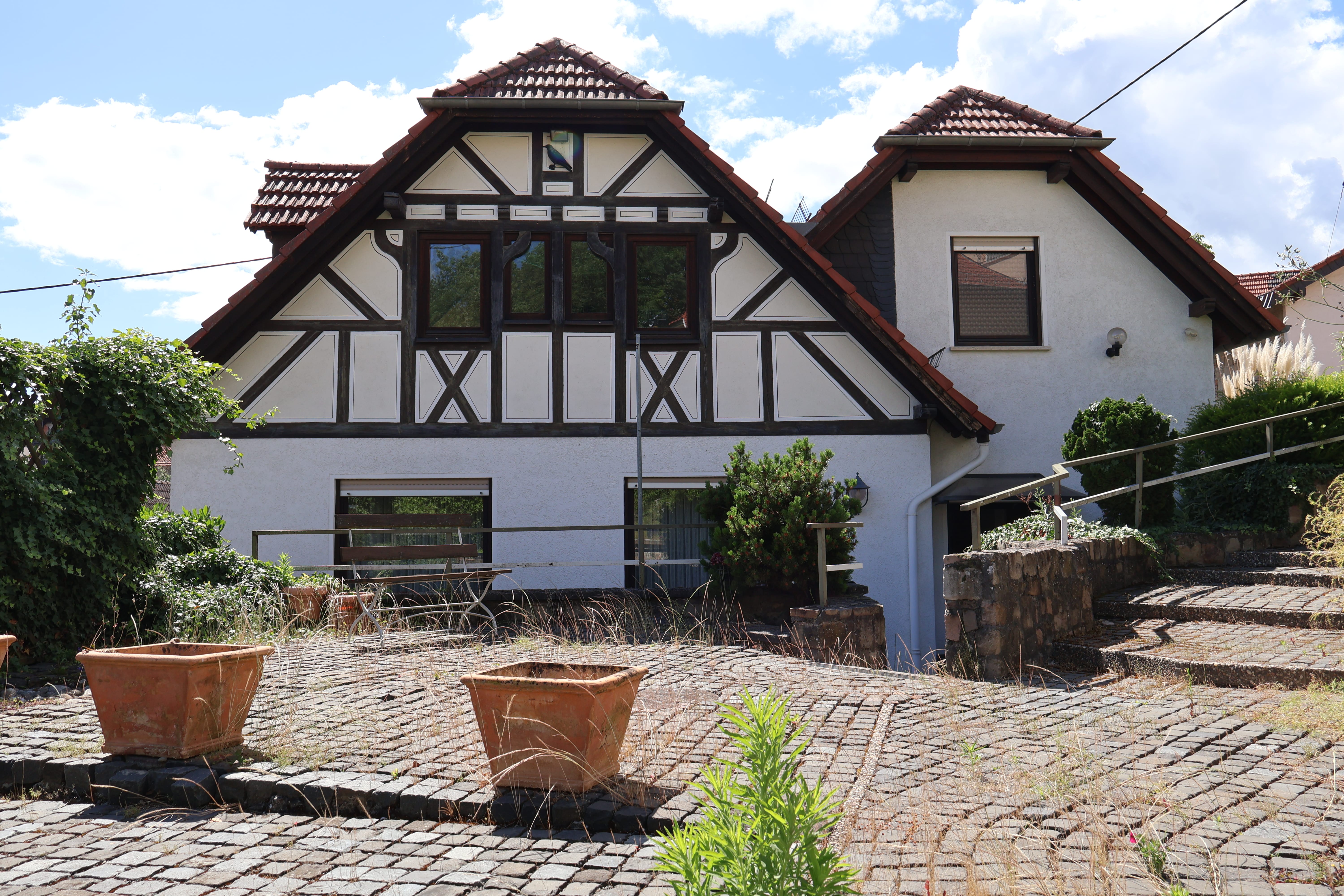 Immobilie in Spiesheim - Einfamilienhaus, Spiesheim, 1988 kernsaniert, gepflegt, Garage, Garten - Bild 0