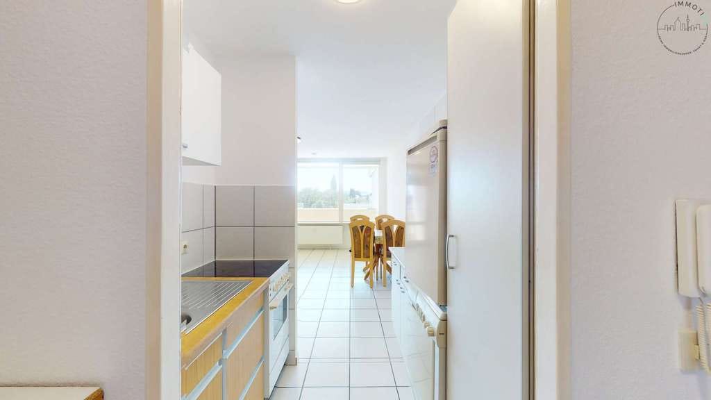 Immobilie in Durmersheim - Kompakt. Zentral. Bezugsfrei. – Gepflegte 1-Zi-ETW mit Balkon und TG-Stellplatz in Durmersheim - Bild 3