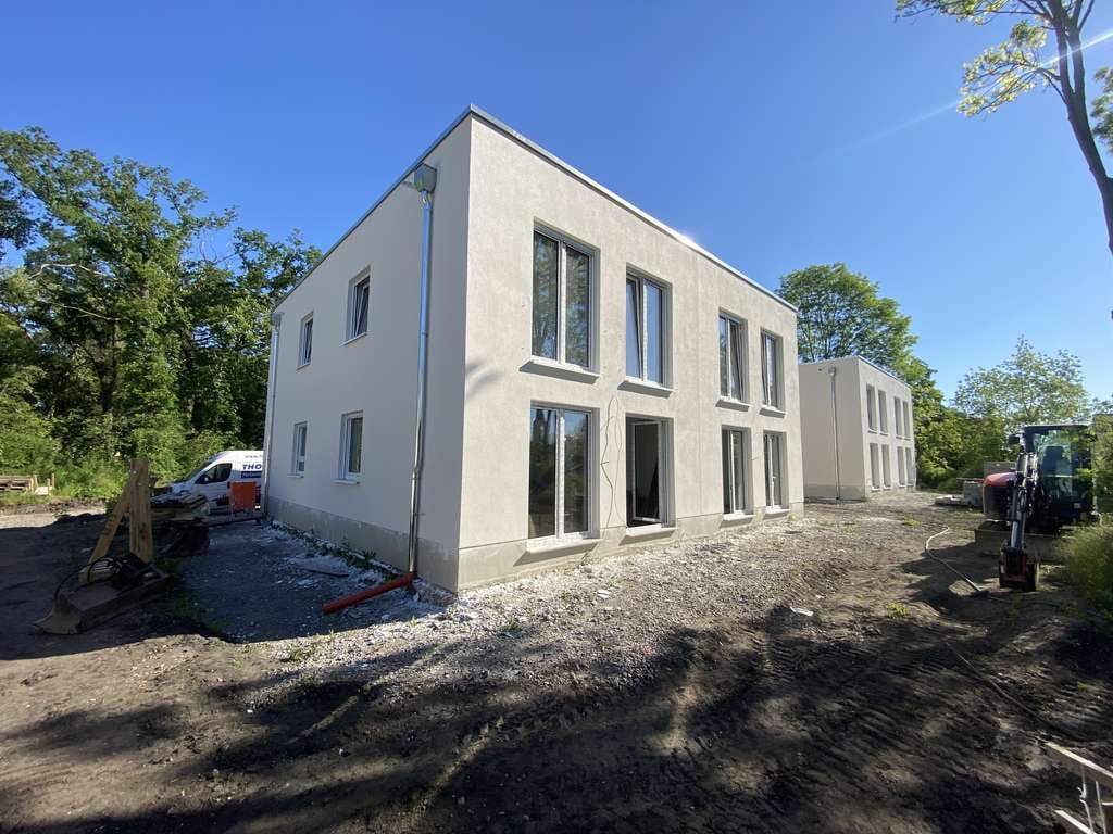 Immobilie in Goethestadt Bad Lauchstädt - Bezugsfertige Doppelhaushälfte mit Gründach - Bild 0