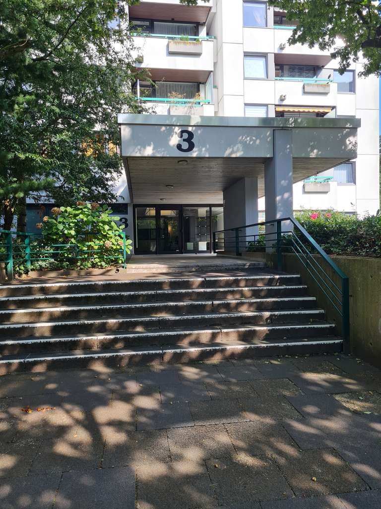 Immobilie in Erkrath - Nur zur Kapitalanlage: Langjährig vermietete 2 Zi.-ETW im 12.OG in Erkrath-Hochdah - Bild 1