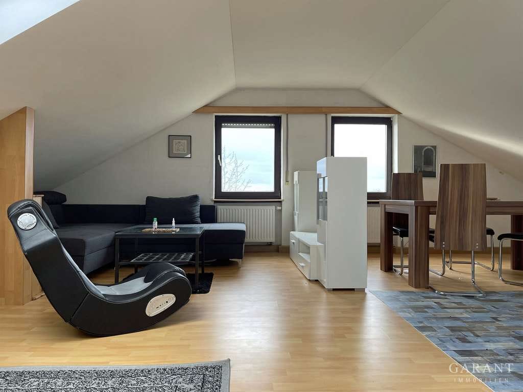 Immobilie in Althegnenberg - Attraktives Zweifamilienhaus mit ausgebautem Dachgeschoss und vielseitigen Nutzungsmöglichkeiten - Bild 5