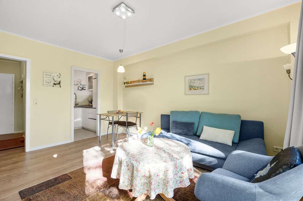 Immobilie in Glücksburg - 2-Zi-Wohnung mit Balkon und Parkplatz - Glücksburg, strandnah - Bild 2