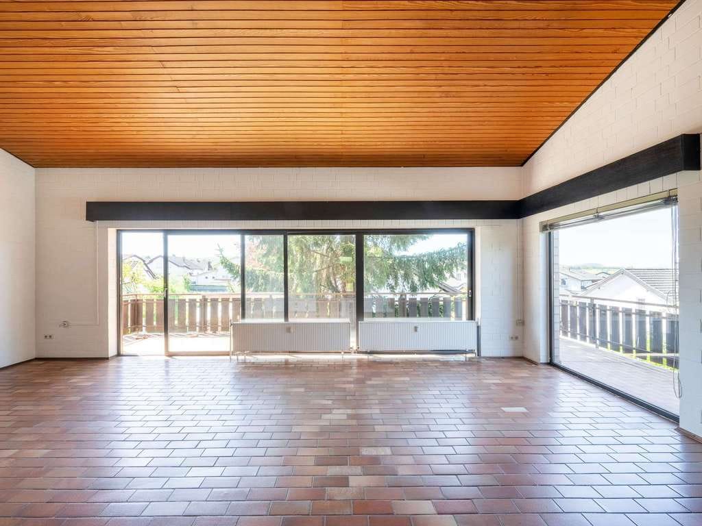 Immobilie in Dielheim - Großzügiges, helles Architektenhaus in traumhafter, direkter Feldrandlage von Dielheim - Bild 2