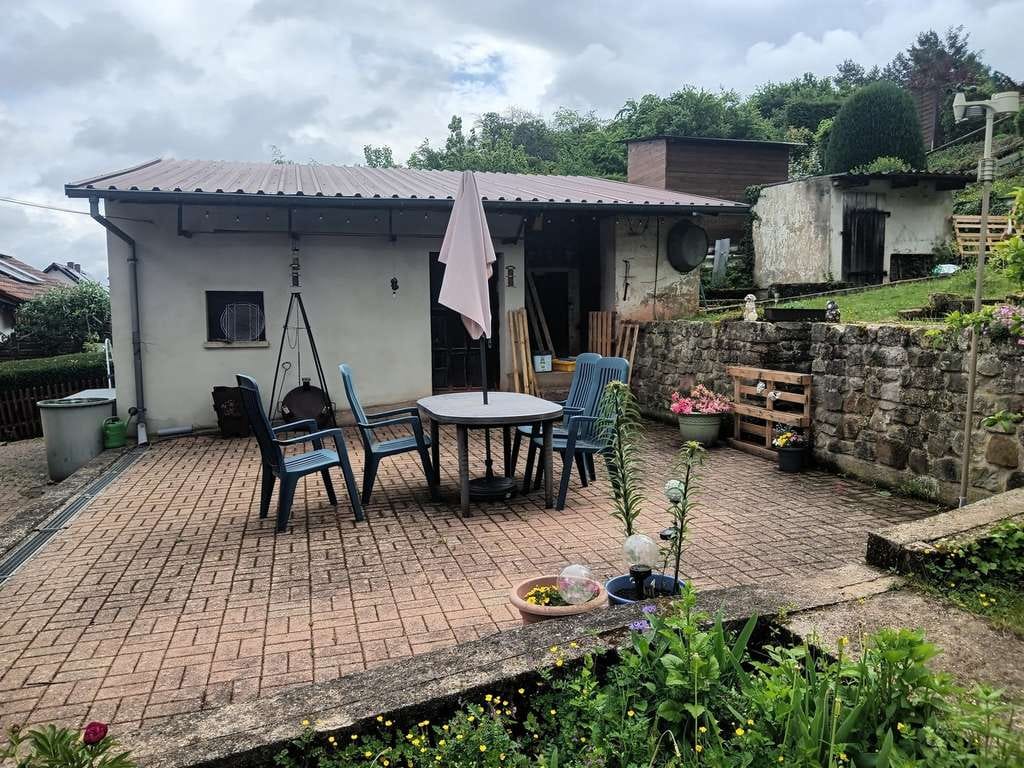 Immobilie in Ramsen - Einfamilienhaus mit Waldgrundstück zu verkaufen - Bild 2