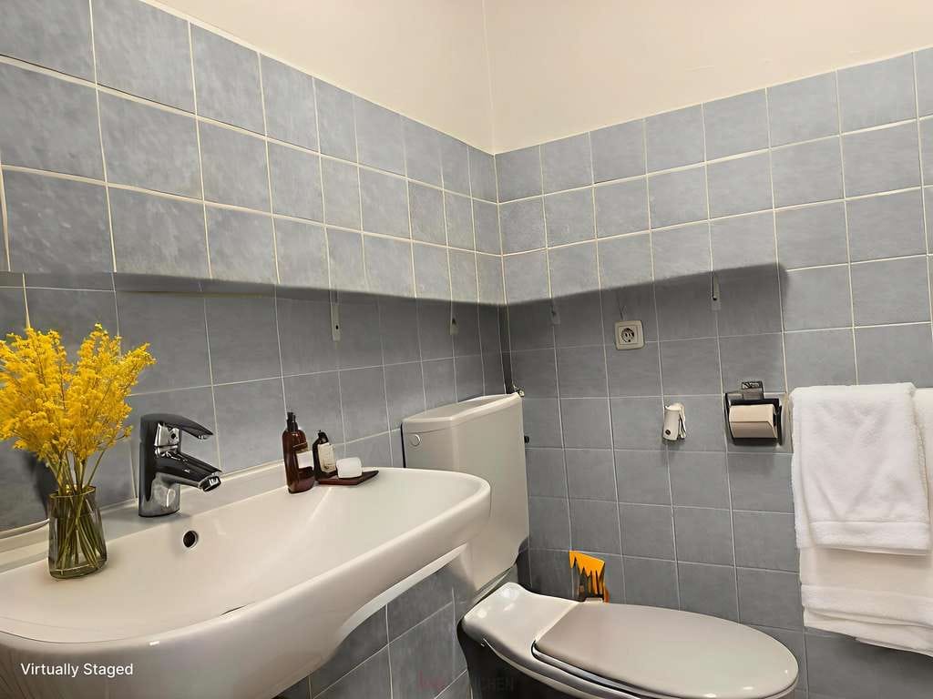 Immobilie in Rosenheim - Kapitalanleger aufgepasst! Hochschulnah, bestens vermietete 1-Zimmer Wohnung - Bild 4