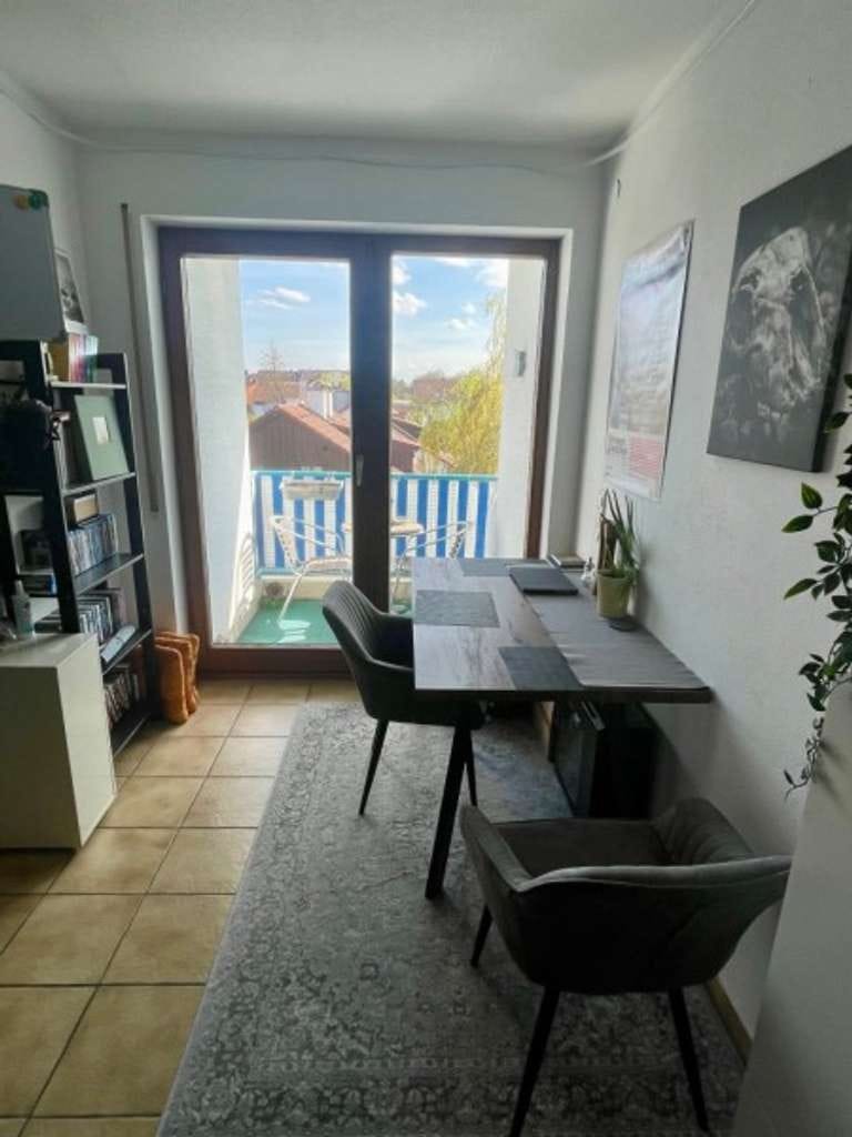 Immobilie in Landsberg am Lech - GEMÜTLICHES - SINGLE APPARTEMENT - 
mit Balkon/EBK/Kfz-Platz
im LANDSBERGER Westen - Bild 4