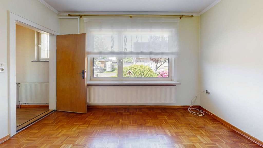 Immobilie in Wietze - Ruhig gelegenes Einfamilienhaus mit Potenzial und großzügigem Grundstück - Bild 4