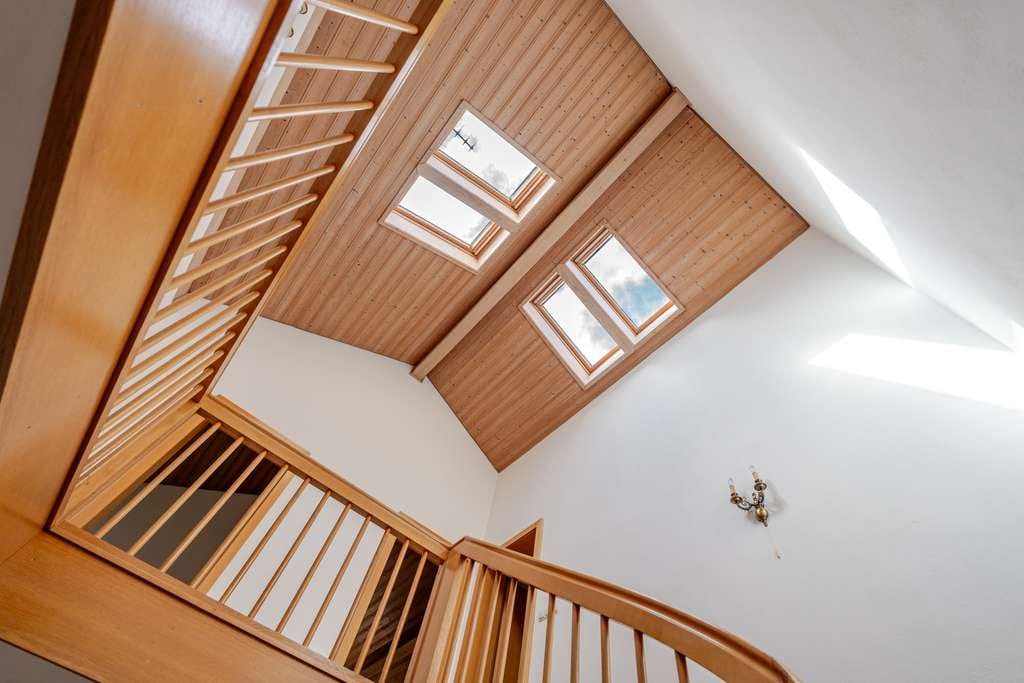 Immobilie in Salching - *Exklusives Einfamilienhaus samt Einliegerwohnung und großem Gartengrundstück* - Bild 3