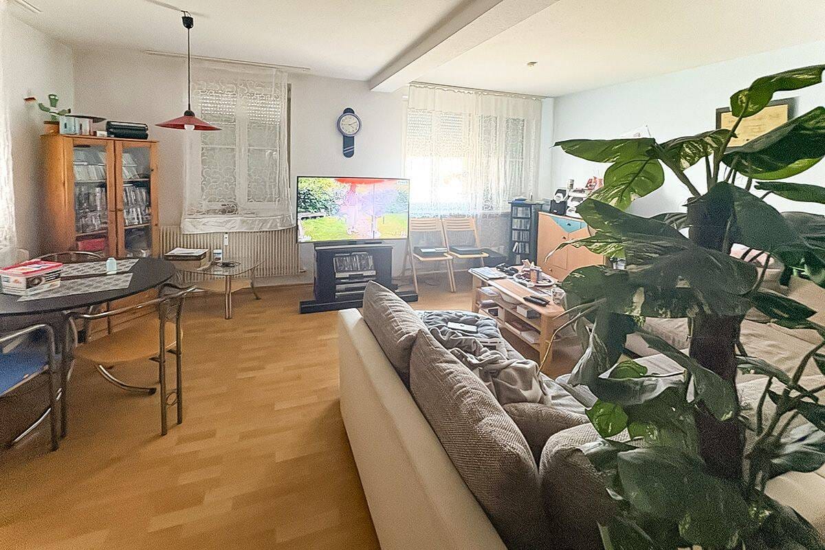 Immobilie in Mengen - Smart wohnen in komfortabler Stadtlage,   geräumige Wohnung mit praktischem Schnitt - Bild 1